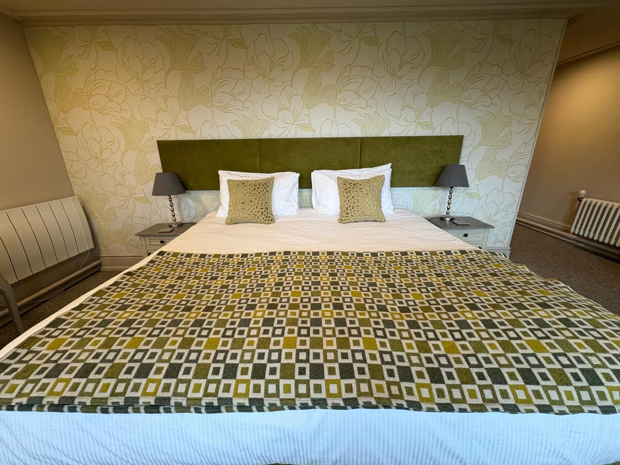Hotel The Falcondale At 4*