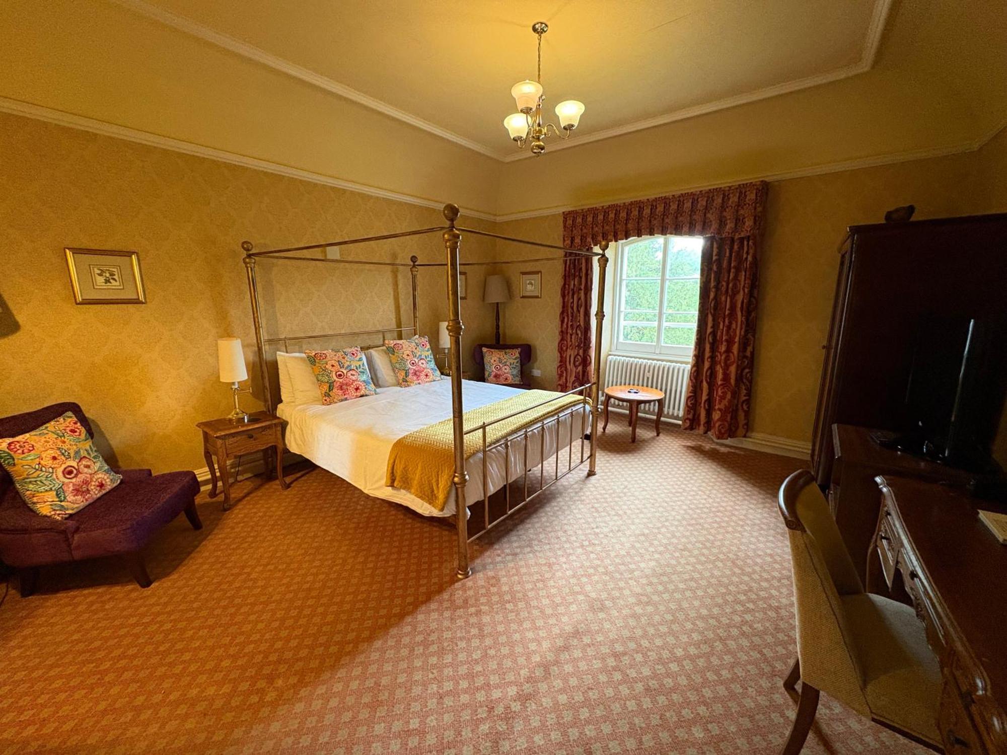 The Falcondale At Lampeter